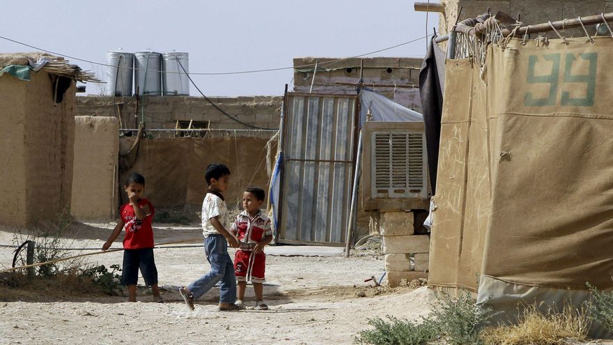 Al menos 3 niños entre los muertos en un incendio en el campamento sirio de Al Hol