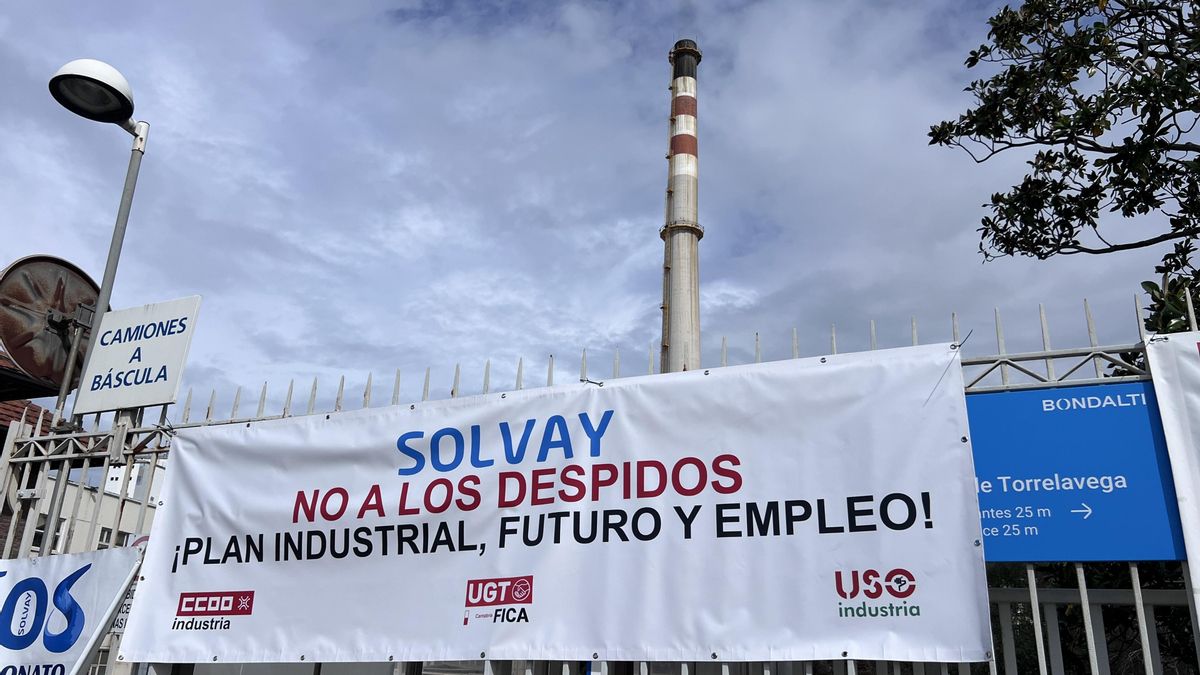 La negociación del ERE de Solvay se cierra con un acuerdo que será votado por la plantilla el lunes 6 de abril