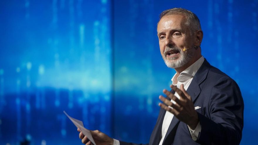 Murtra insta a invertir en defensa "sin complejos" para proteger la democracia