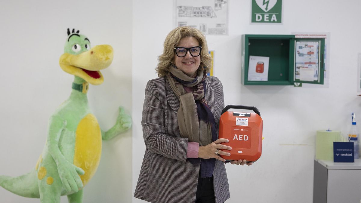 HiperDino convierte varios de sus establecimientos en espacios cardioprotegidos