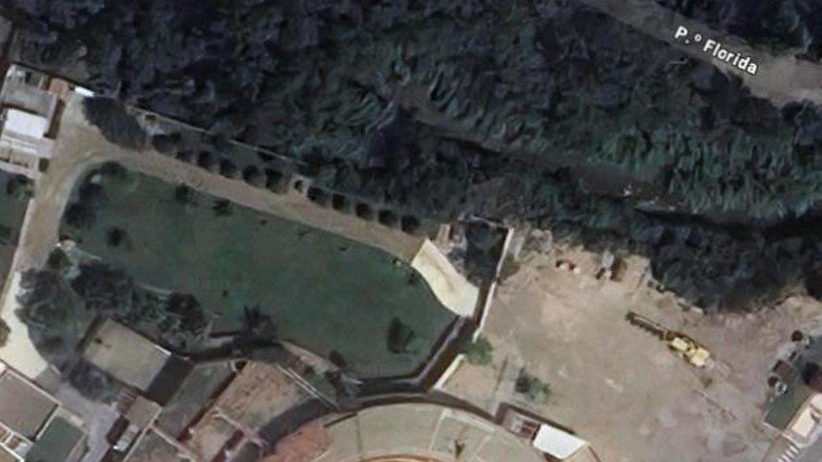 Plaza de toros de Alfaro, junto al río Alhama