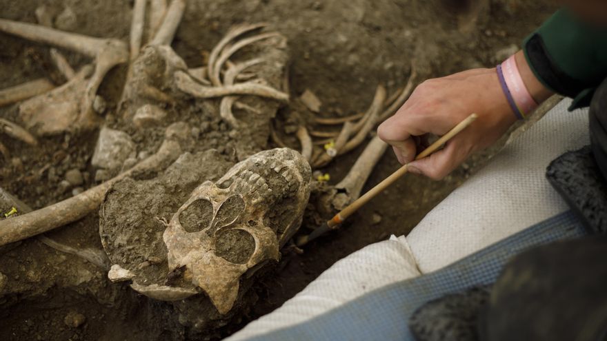 Los fusilados que siguen bajo tierra: en España hay sin exhumar más de 2.000 fosas de la Guerra Civil y el franquismo