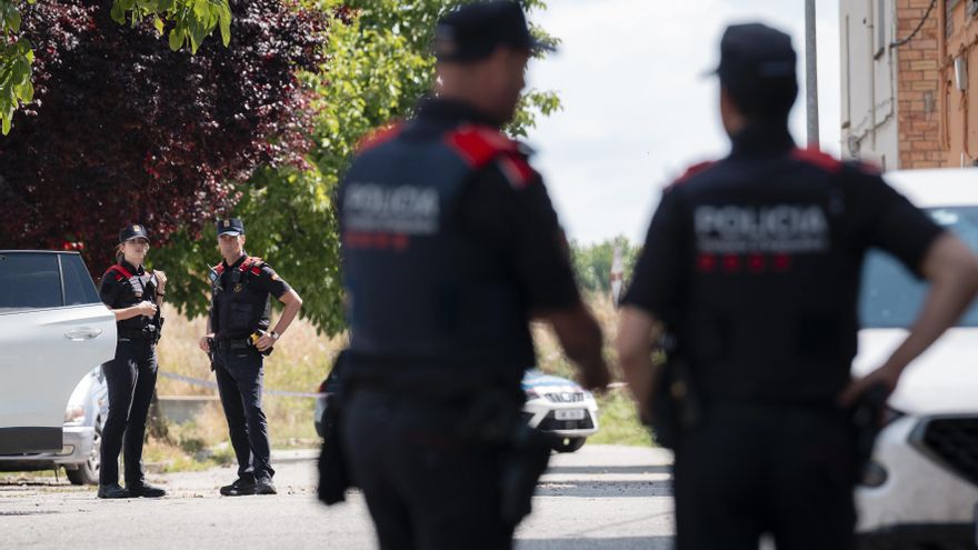 Los Mossos incautan un millar de móviles a la red que traficaba con teléfonos robados