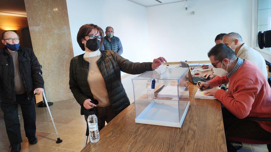 Los vecinos de Don Benito y Villanueva votan si fusionarse y crear la tercera población de Extremadura