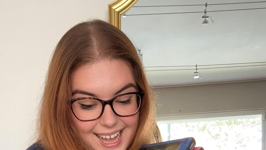 Los jóvenes sí leen: BookTok rompe estereotipos y marca tendencia