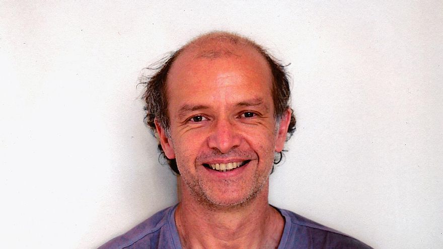 El cineasta Juan Carlos Rulfo mira "el resistir de la tierra" con arte de Francisco Toledo