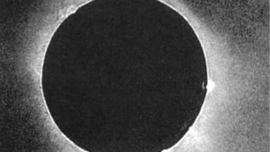 Historia de la primera fotografía de un eclipse solar: de 1851 y con daguerrotipo