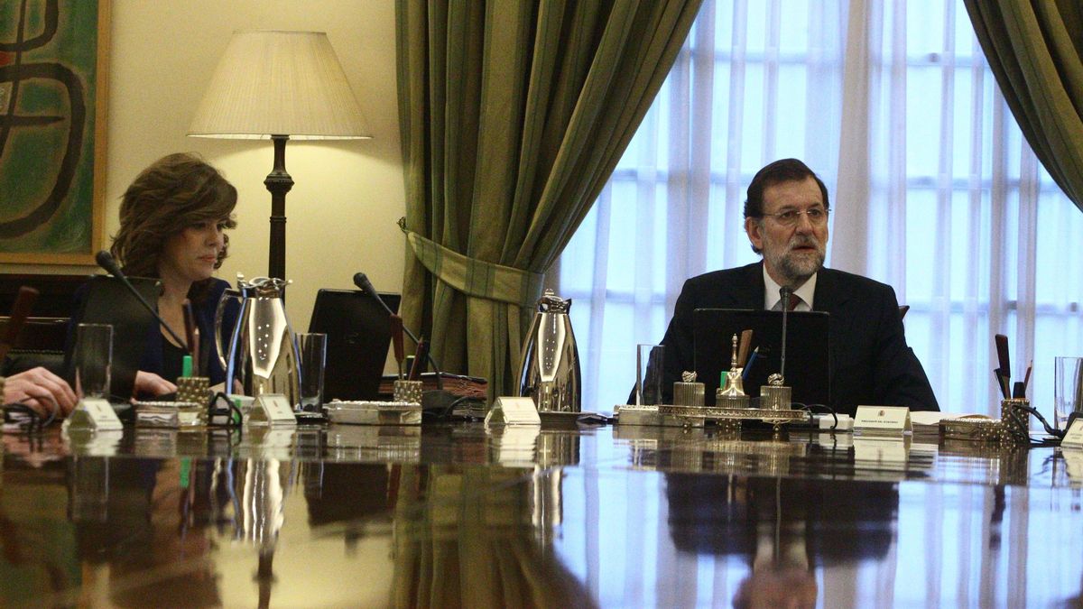 Rajoy presenta hoy su "auditoría" de la administración pública para simplificar y adelgazar su estructura
