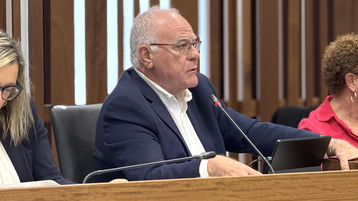 Carlos Cabrera plantea “corregir la elevada morosidad del Cabildo con los proveedores”