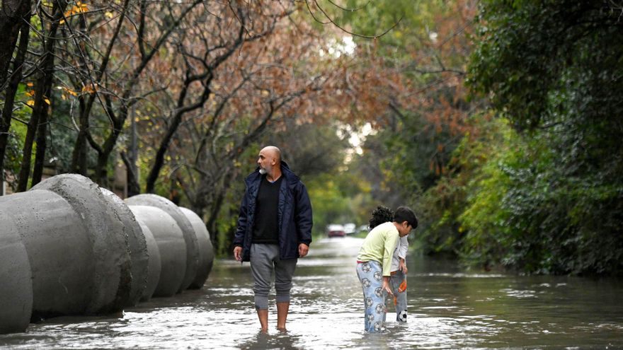 Ascienden a más de 1.400 los evacuados por inundaciones en provincia de Buenos Aires