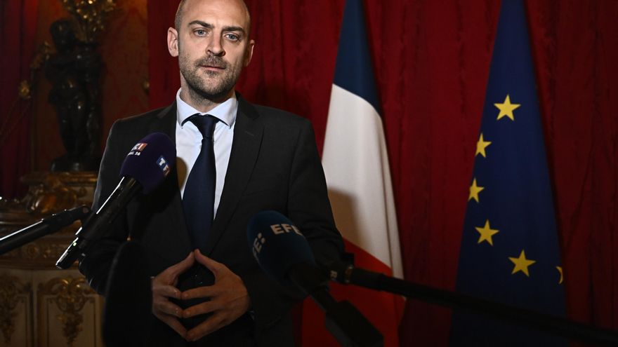 Ministro de Exteriores francés advierte del alto riesgo de proliferación nuclear por Irán