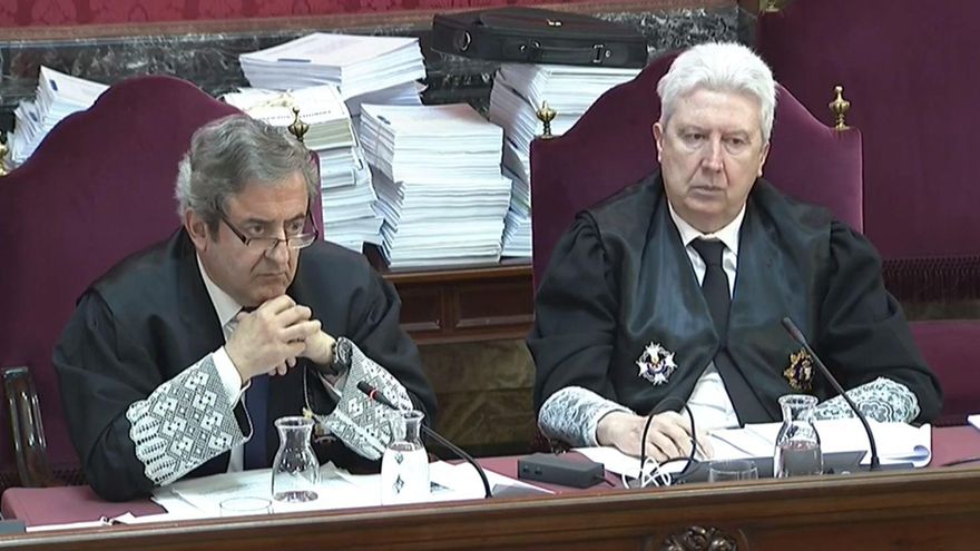 Aragón otorga un premio a los cuatro fiscales del procés