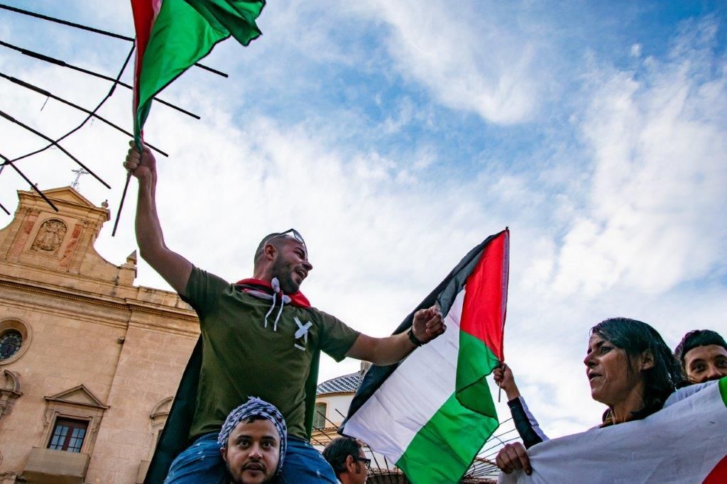 Centenares de murcianos se manifiestan en apoyo a Palestina