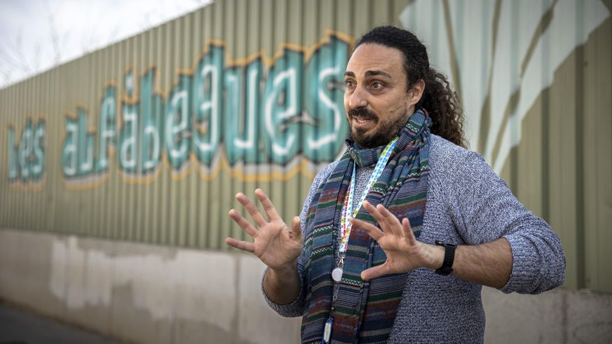 El profesor que sufrió una agresión homófoba exige “parar” el discurso de odio que reproducen los alumnos