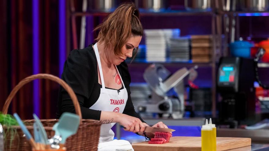 Tamara, cocinando en 'MasterChef Celebrity'