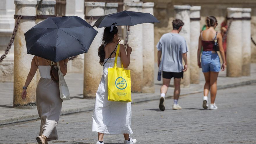 Las claves de la primera ola de calor del verano en España: más de 40 grados, noches tropicales y zonas donde se prolongará