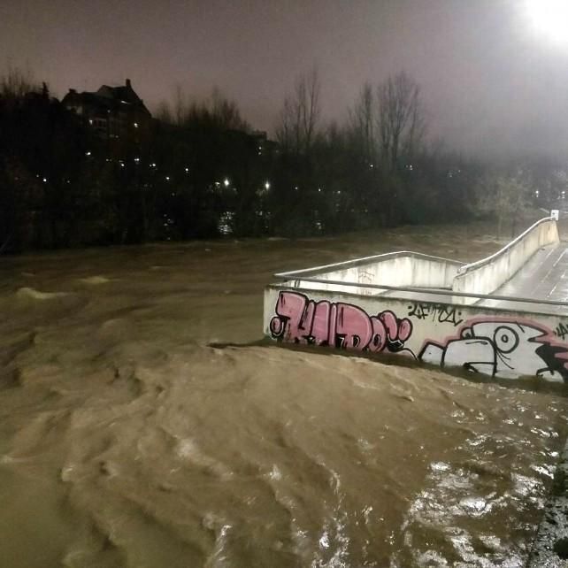 Altura del río Bernesga en León