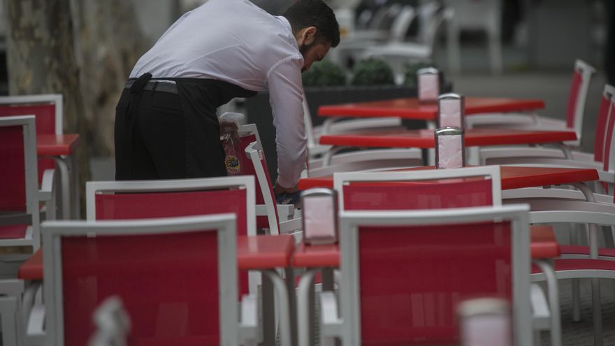 La regularización de personas migrantes aflora más de 11.000 empleos en Canarias que estaban en la economía sumergida