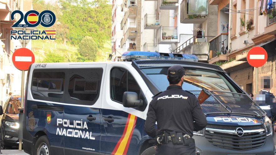 Vehículo de la Policía Nacional