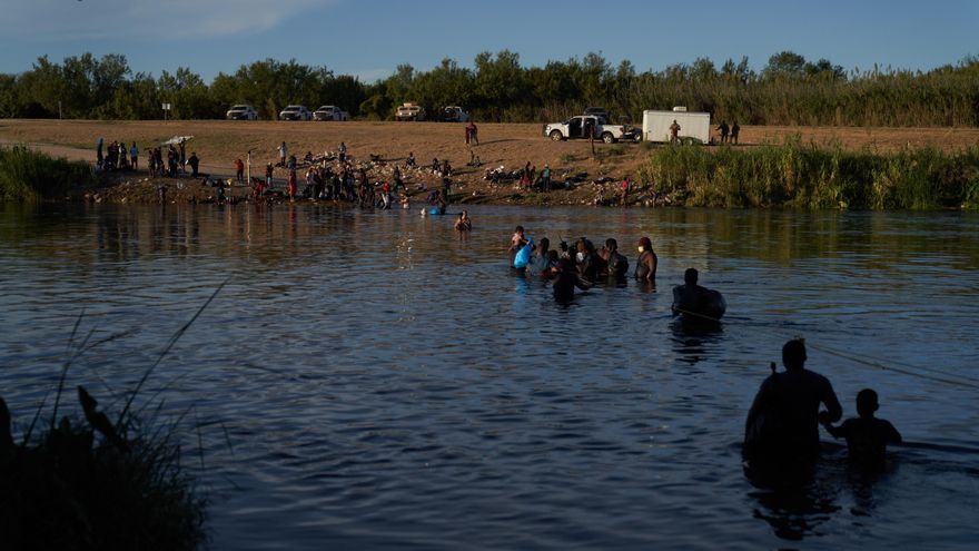 Denuncian el "maltrato" de Inmigración contra haitianos en la frontera