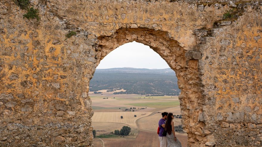 La paradoja de la fortaleza de Gormaz: salvada por el abandono, amenazada por la despoblación