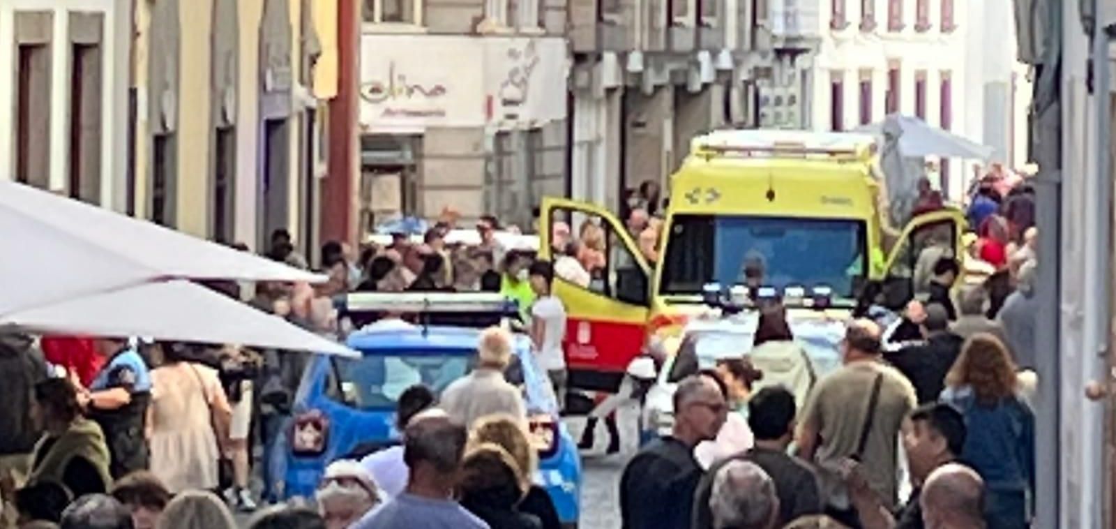 La pelea ha originado un gran revuelo en la Calle Real de Santa Cruz de La Palma. LA PALMA AHORA