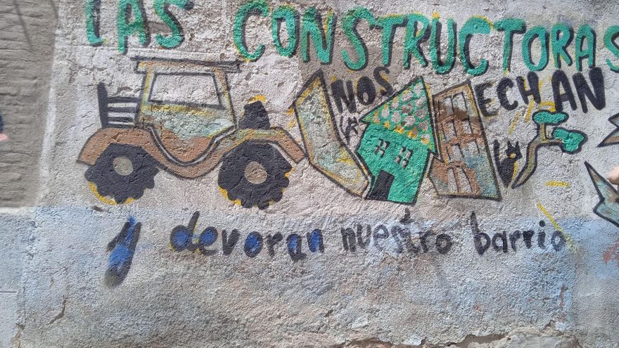 El peligro de las excavadoras frente al de los okupas en los barrios de Madrid
