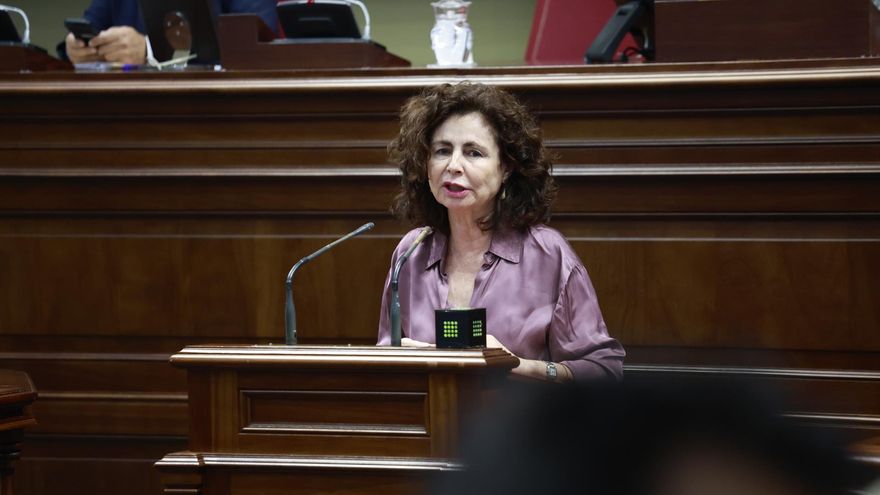 El Gobierno canario, que ha dejado sin usar 3.400 millones, condiciona las ayudas por la guerra a que se le permita endeudarse más