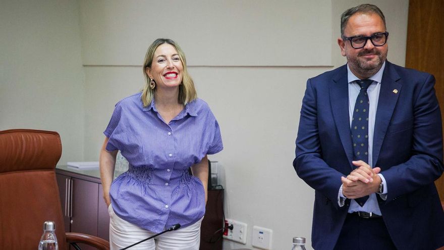 Mérida ofrece el edificio de Correos para que sea sede de la DGT en pleno deshielo presupuestario con la Junta