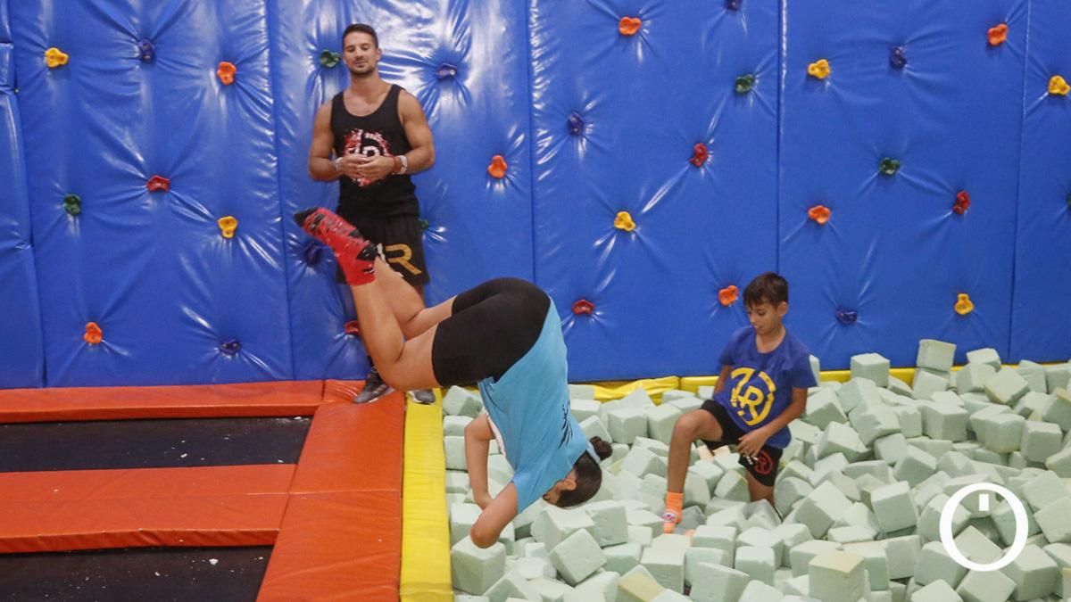 Parkour en Jumping Warrior con Álex Segura