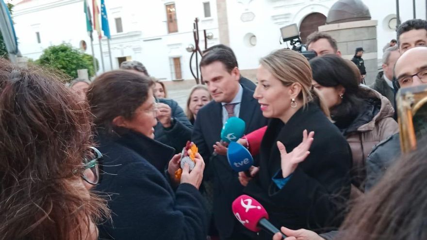 Vox gestionará 1.297 millones en Extremadura, el 15% del presupuesto pactado con el PP de Guardiola