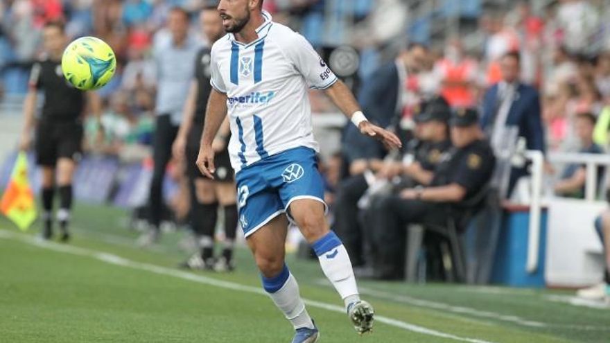 Jeremy Socorro, cedido por el CD Tenerife al Antequera