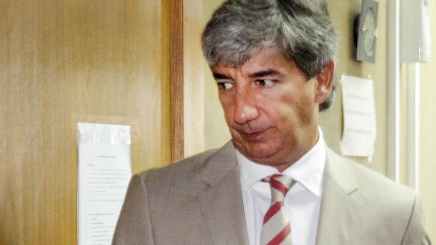 Destituyeron al juez federal Walter Bento por "mal desempeño" y quedó detenido