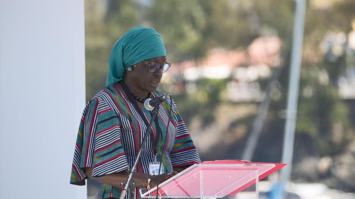 La mujer que dio voz a los migrantes ante el Papa en Canarias, bloqueada en Senegal: “Tengo residencia legal en España”