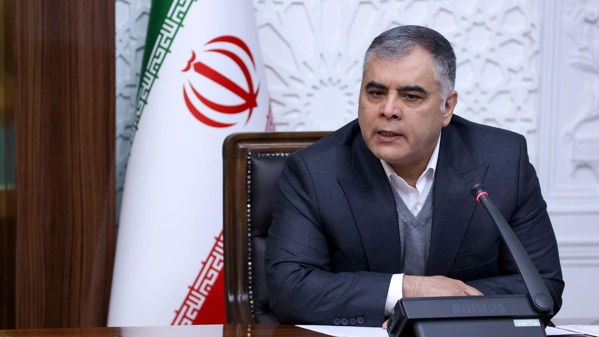 Una extensa red de opacos contactos y el control del estrecho de Ormuz alimentan la economía de guerra de Irán