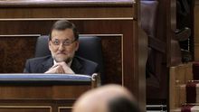 Rajoy, Rubalcaba y Casa Real pactaron el relevo tranquilo de Juan Carlos I