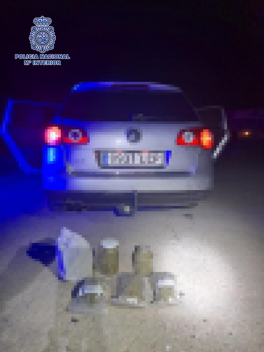 Detenido un conductor que dio positivo en alcohol y transportaba varias ...