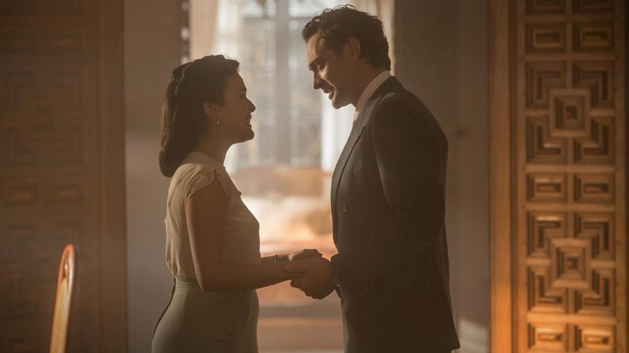 Imagen de 'Sira', continuación de 'El tiempo entre costuras'