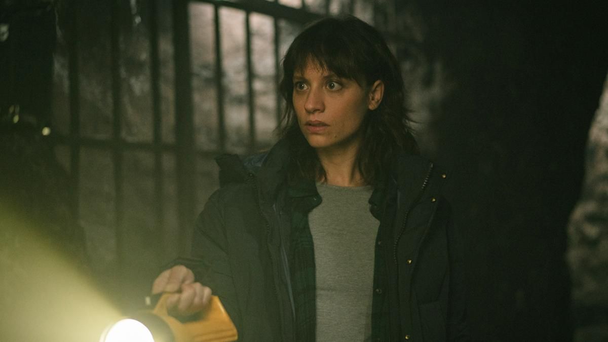 'Dime tu nombre' ya tiene fecha de estreno en Prime Video y muestra nuevas imágenes de su terrorífica historia