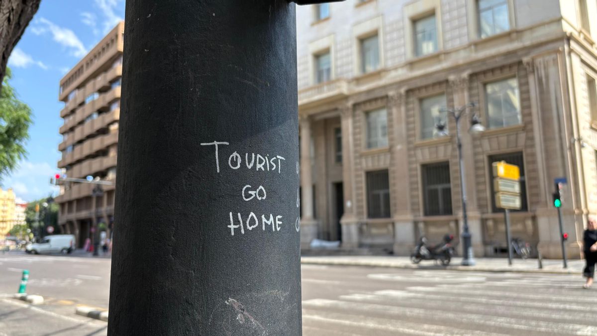 Guillem de Castro, la calle que ejemplifica la mutación de València