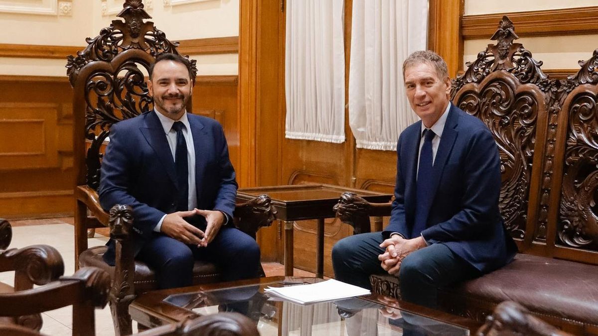 Billetera por votos: Santilli le adelanta a Corrientes $3.000 millones en medio de la negociación por la reforma laboral