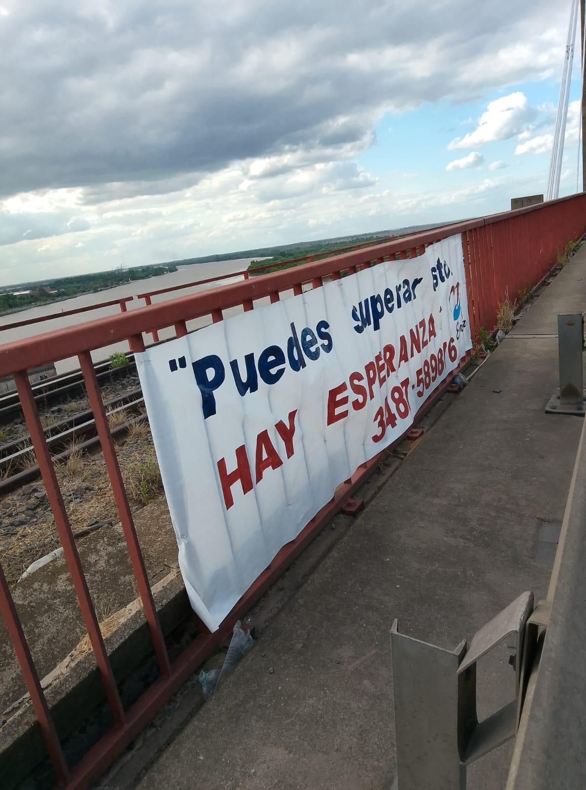 La cartelería en el puente Zárate–Brazo Largo le ha salvado la vida a mucha gente.