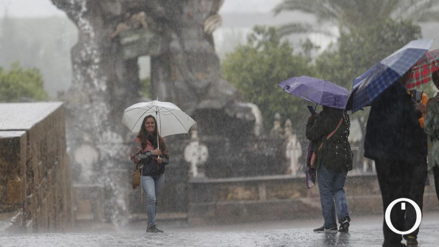 Los chubascos marcan el inicio del fin de semana y abren la puerta de las lluvias otoñales