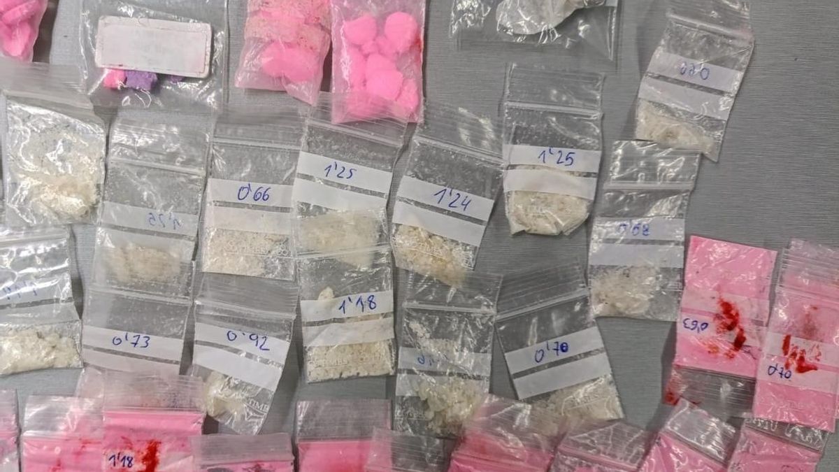 Los agentes incautaron diversos tipos de droga en el festival Aquasella.