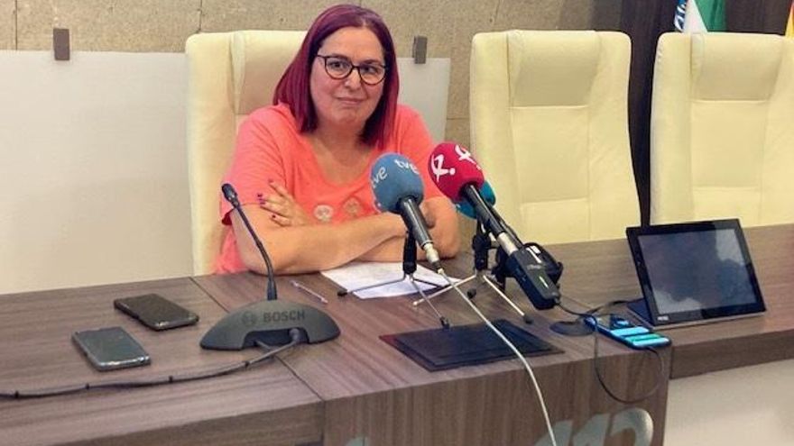 La consejera de Agricultura y el portavoz de la Junta, novedades en las listas del PSOE extremeño al Congreso