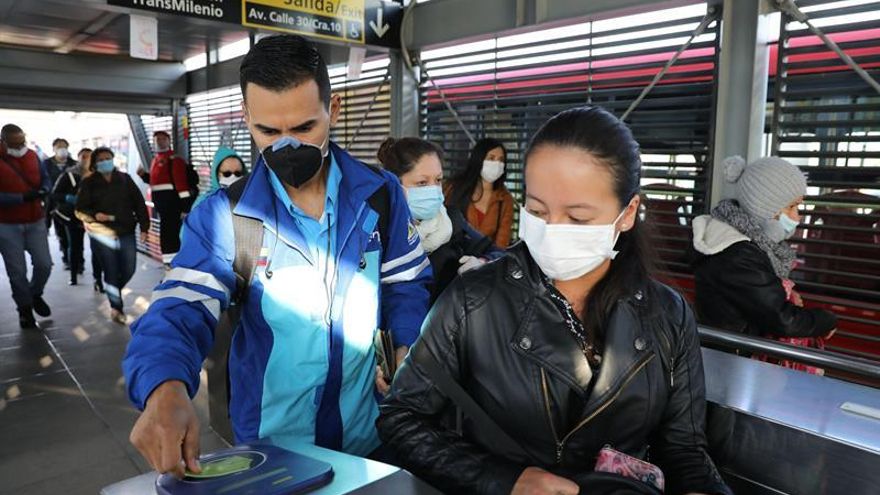 Los colombianos, entre la cuarentena y la indisciplina por el coronavirus