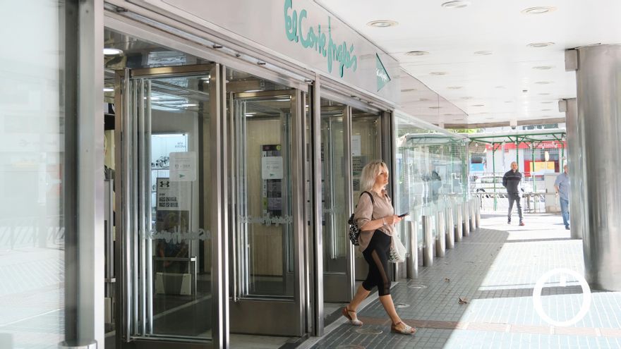 Primer día de libertad horaria en el comercio cordobés