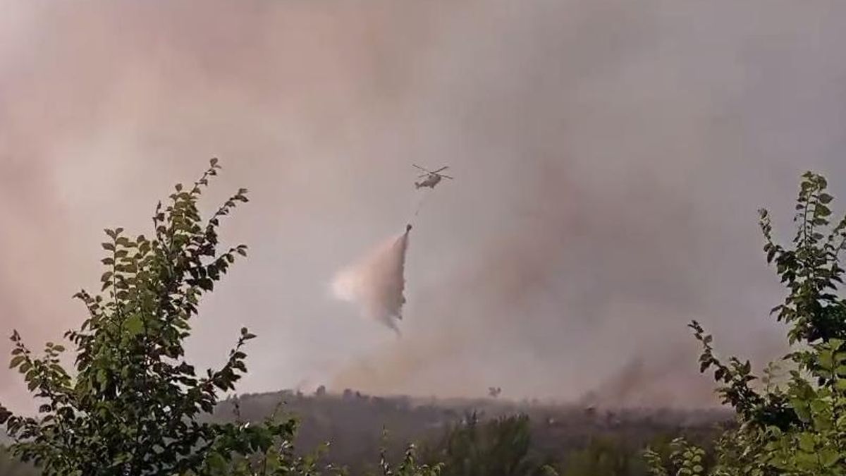 La Miñosa, confinado por el incendio de La Mierla: "Este es el panorama de mi pueblo"