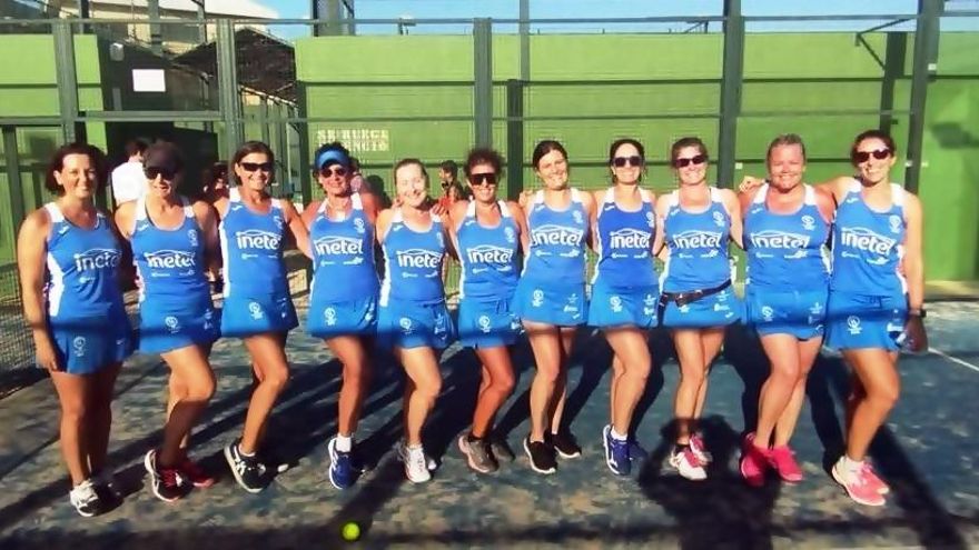 El Círculo logra el ascenso a Primera División de pádel de los equipos femenino A y masculino A