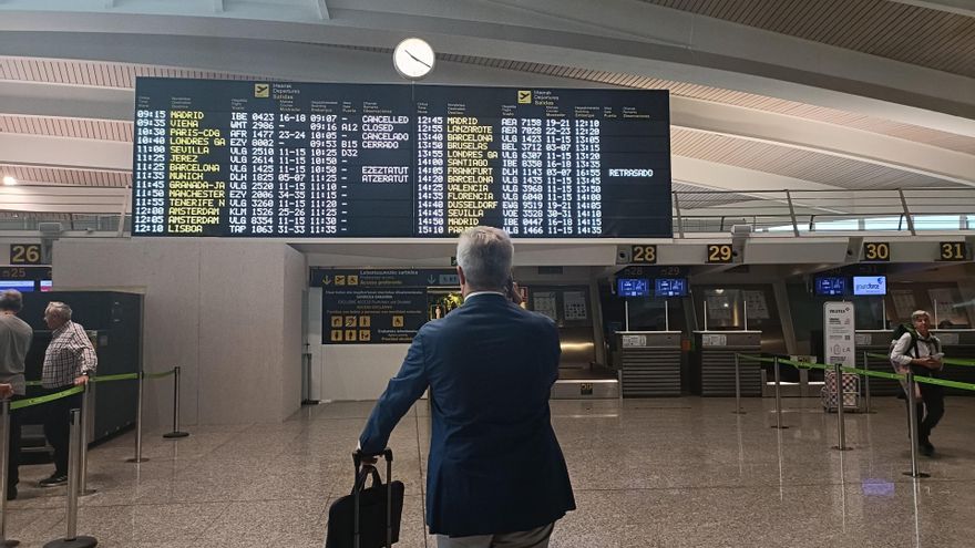 Aterrizajes de riesgo en el aeropuerto de Loiu a causa de las fuertes rachas de viento